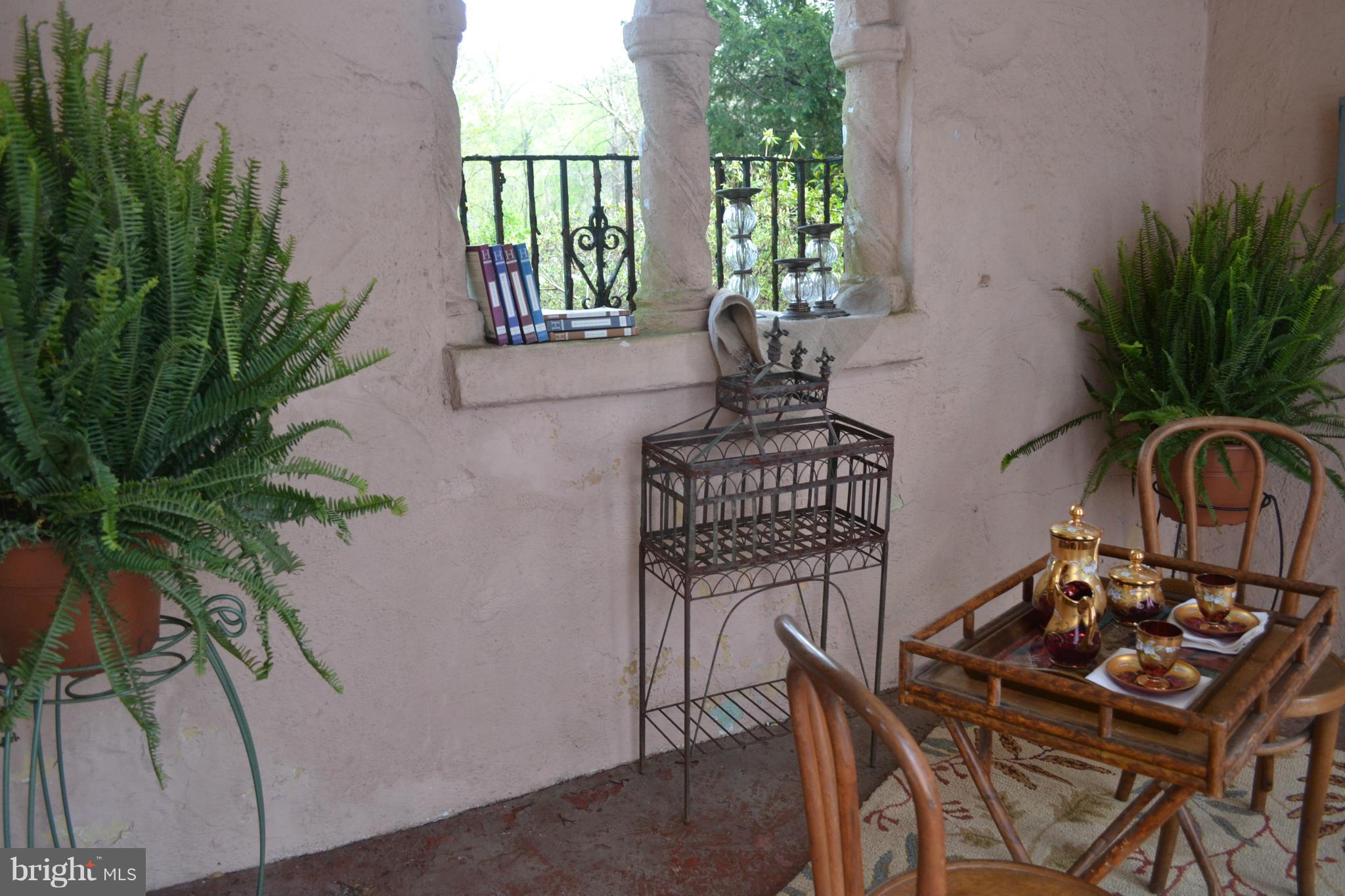 TOWSON - Residential