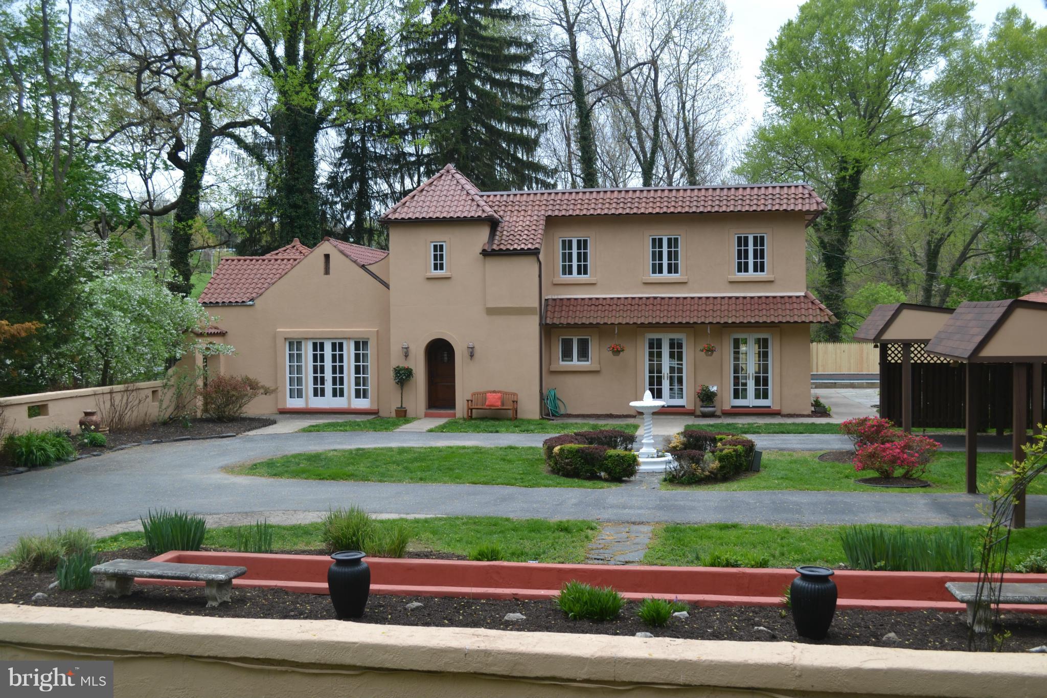 TOWSON - Residential