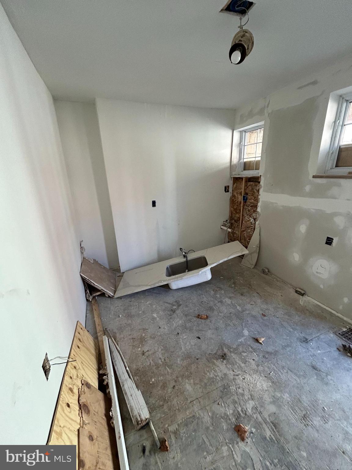 BOOTH-BOYD - Residential