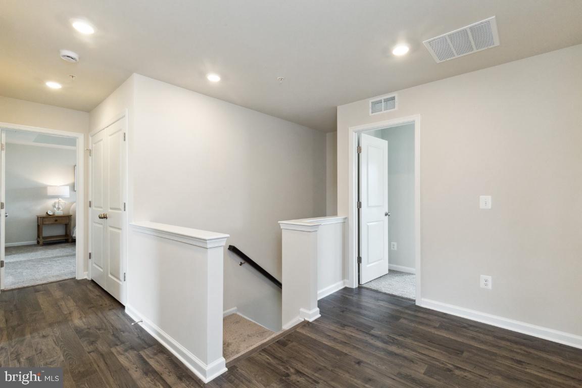 SCOTLAND HEIGHTS - Residential