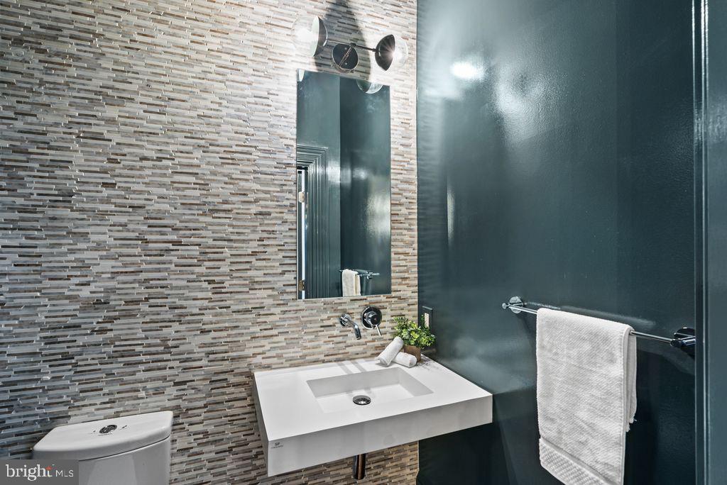 BELLA VISTA - Residential