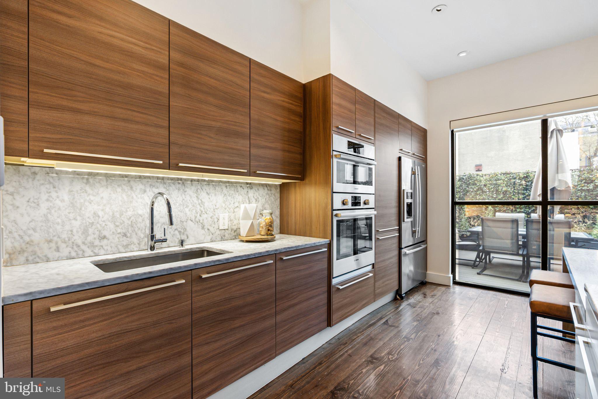 BELLA VISTA - Residential