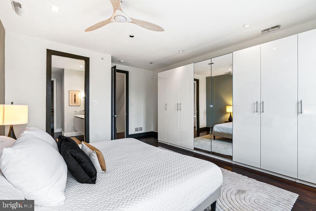 BELLA VISTA - Residential