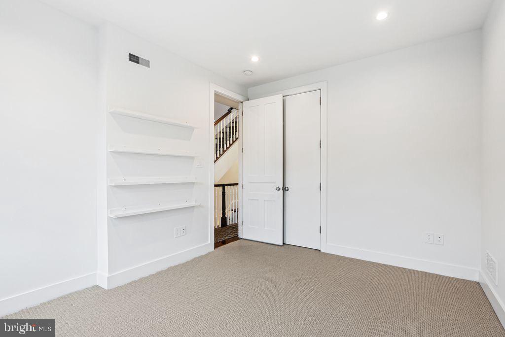 BELLA VISTA - Residential