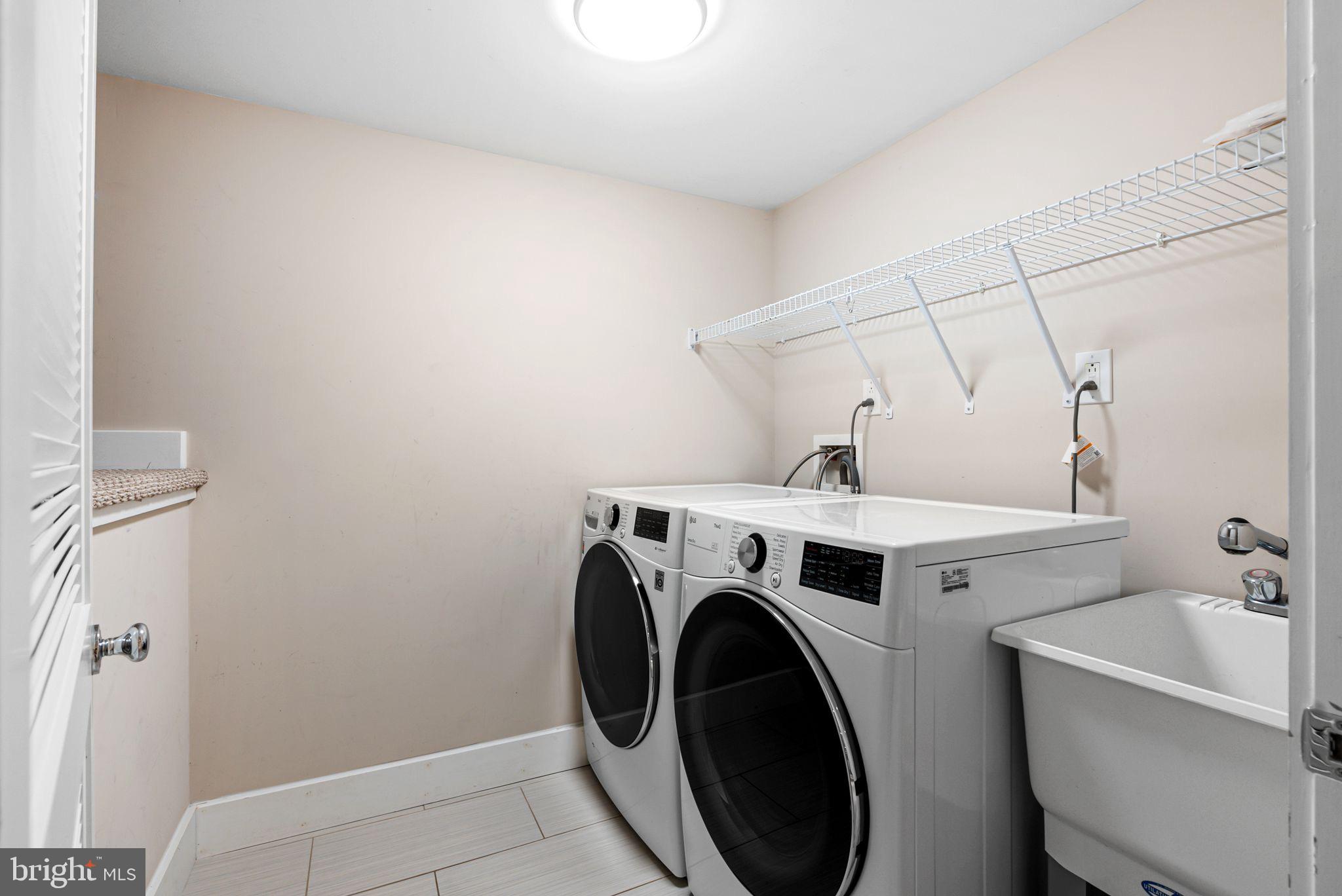 BELLA VISTA - Residential