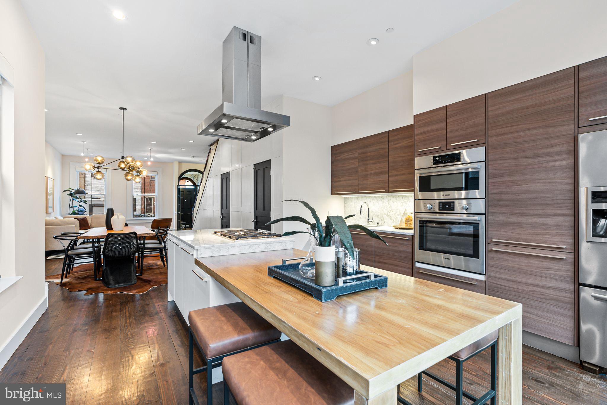 BELLA VISTA - Residential