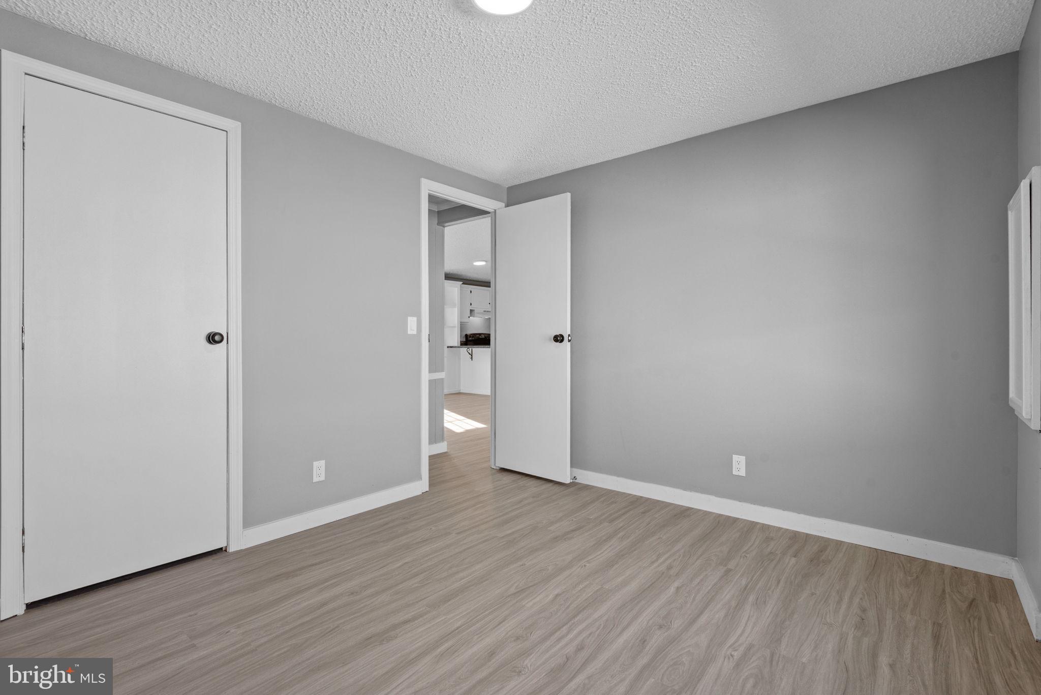 LINCOLN ESTATES - Residential