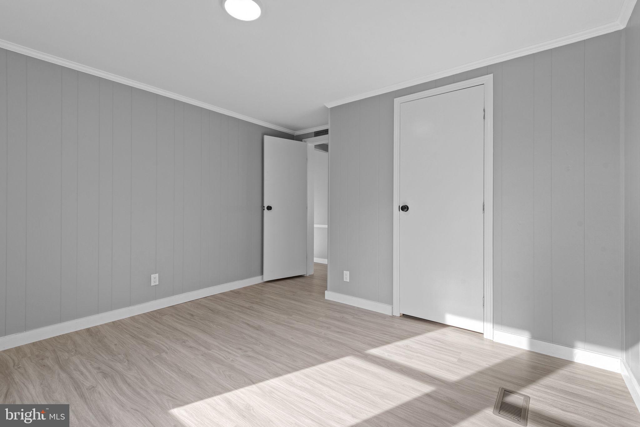 LINCOLN ESTATES - Residential