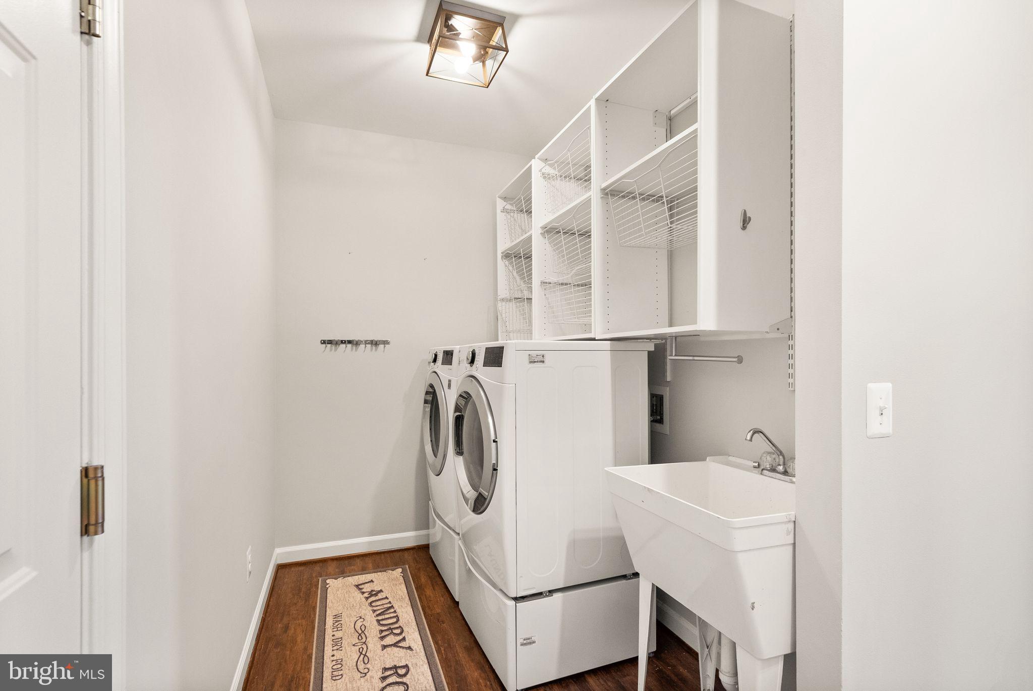 CEDAR HUNT - Residential