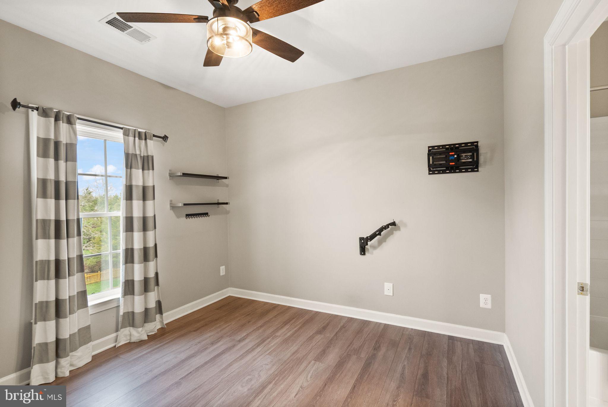 CEDAR HUNT - Residential