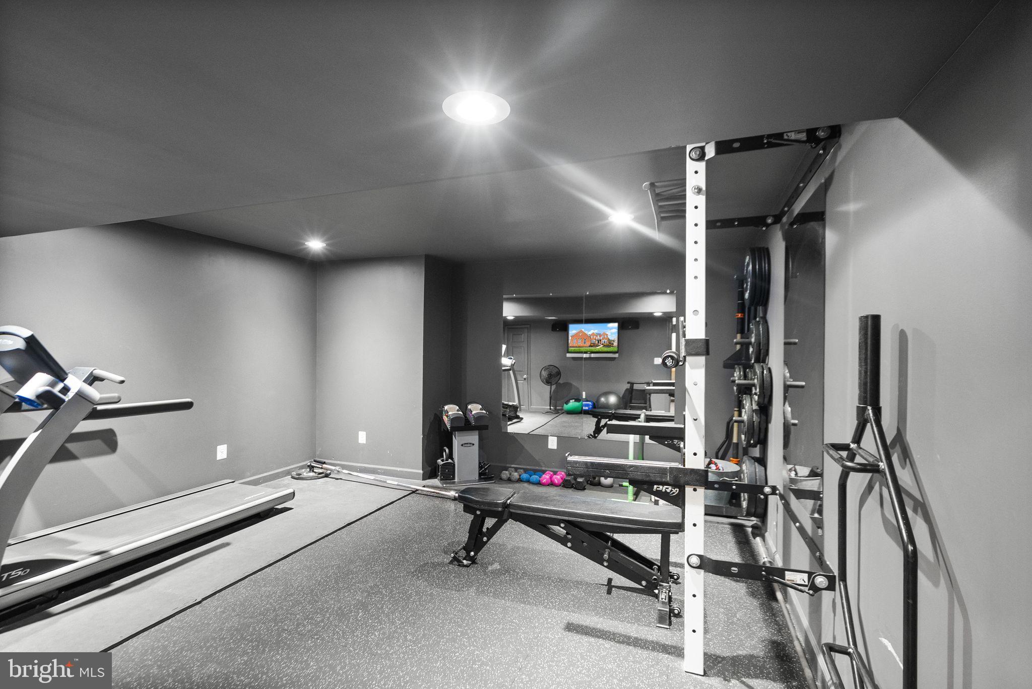 CEDAR HUNT - Residential