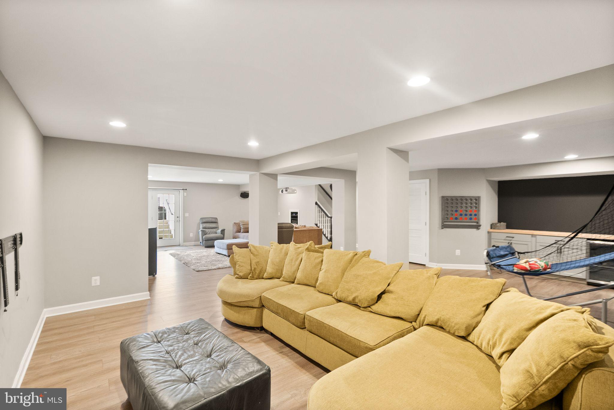 CEDAR HUNT - Residential