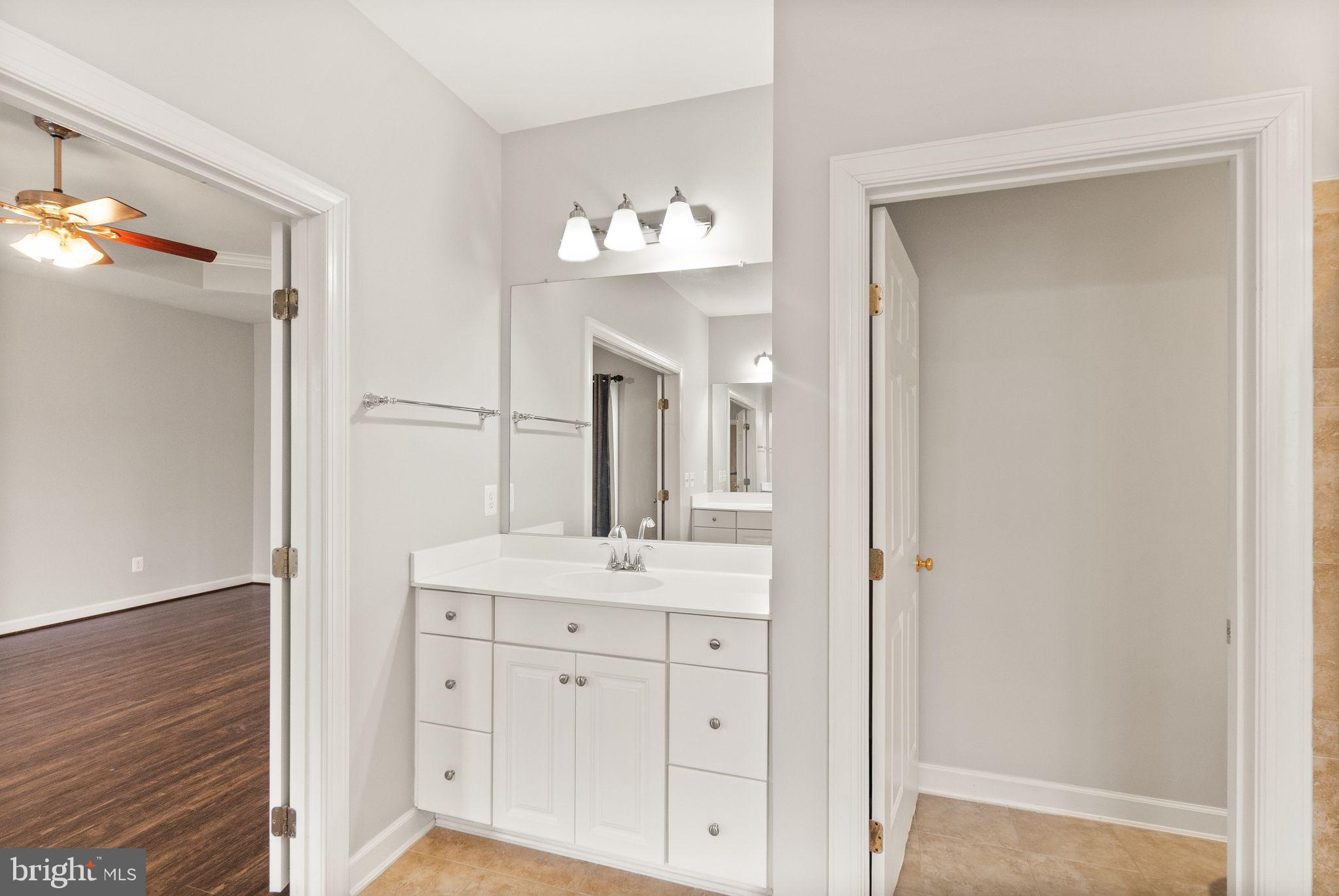 CEDAR HUNT - Residential