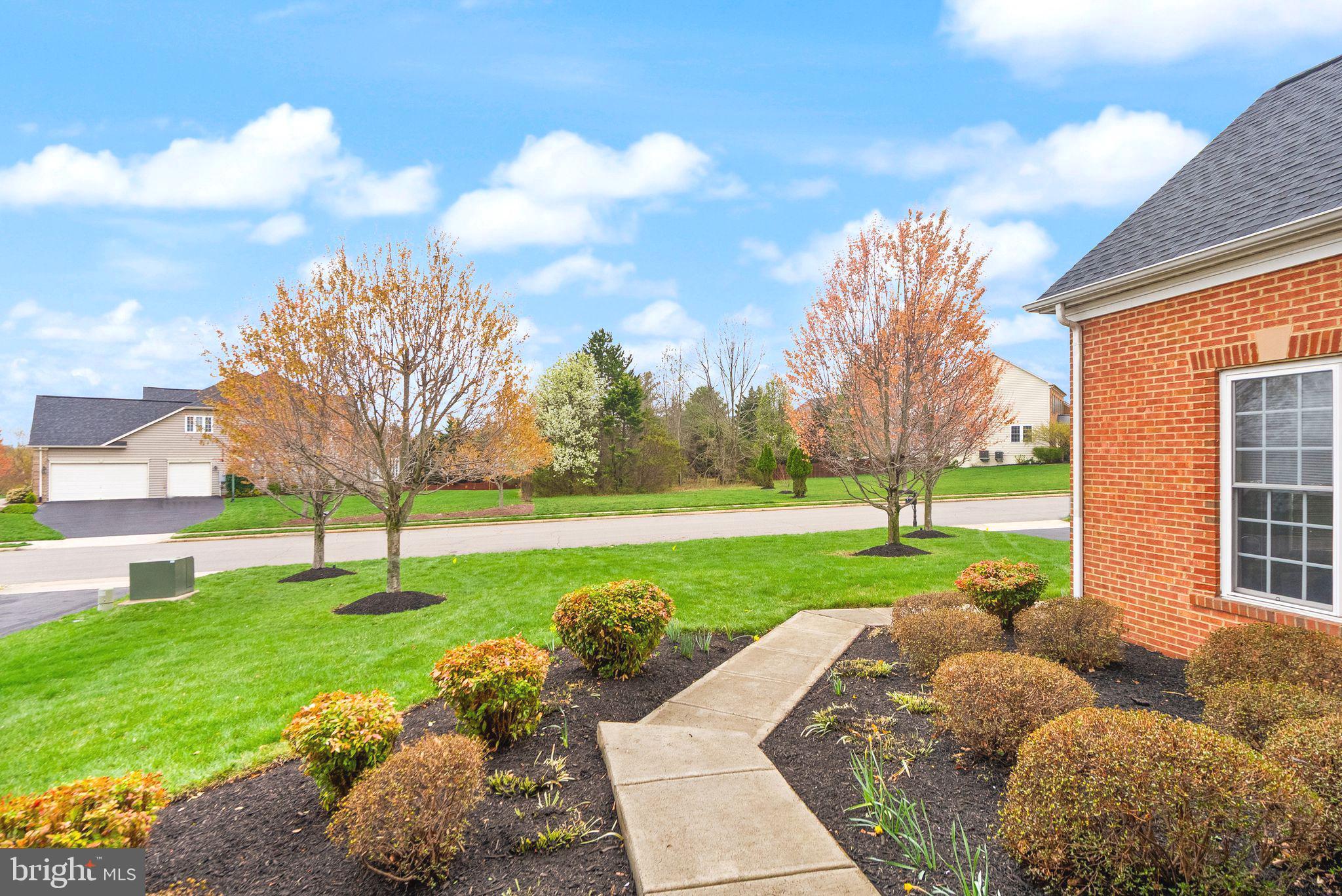 CEDAR HUNT - Residential