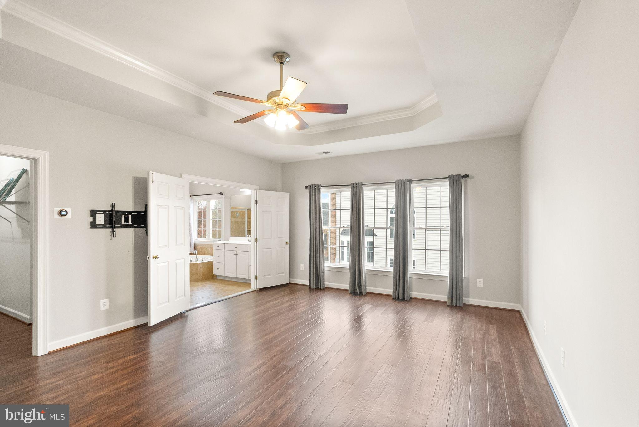 CEDAR HUNT - Residential