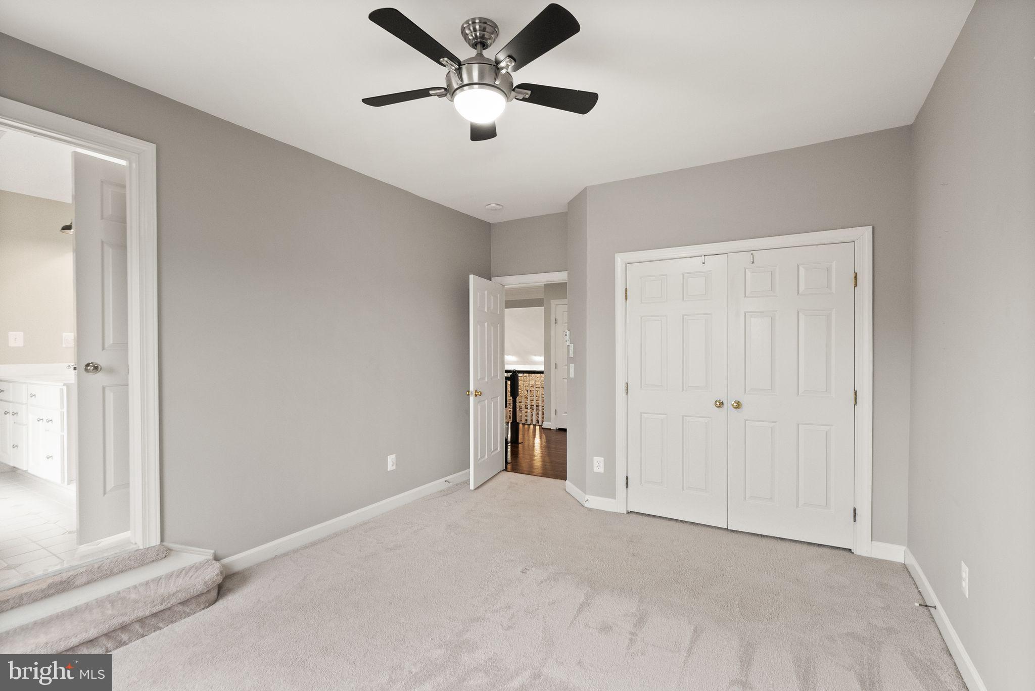 CEDAR HUNT - Residential