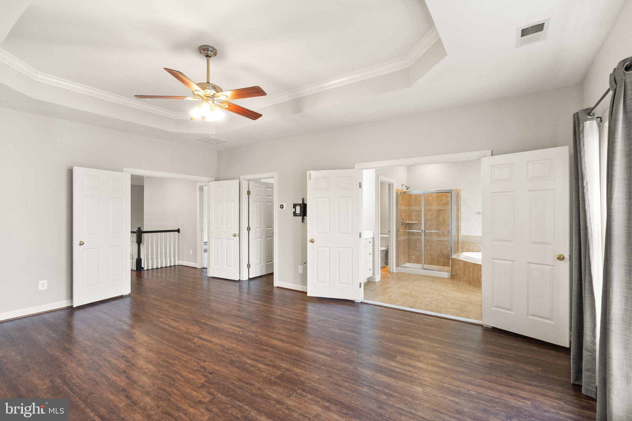 CEDAR HUNT - Residential