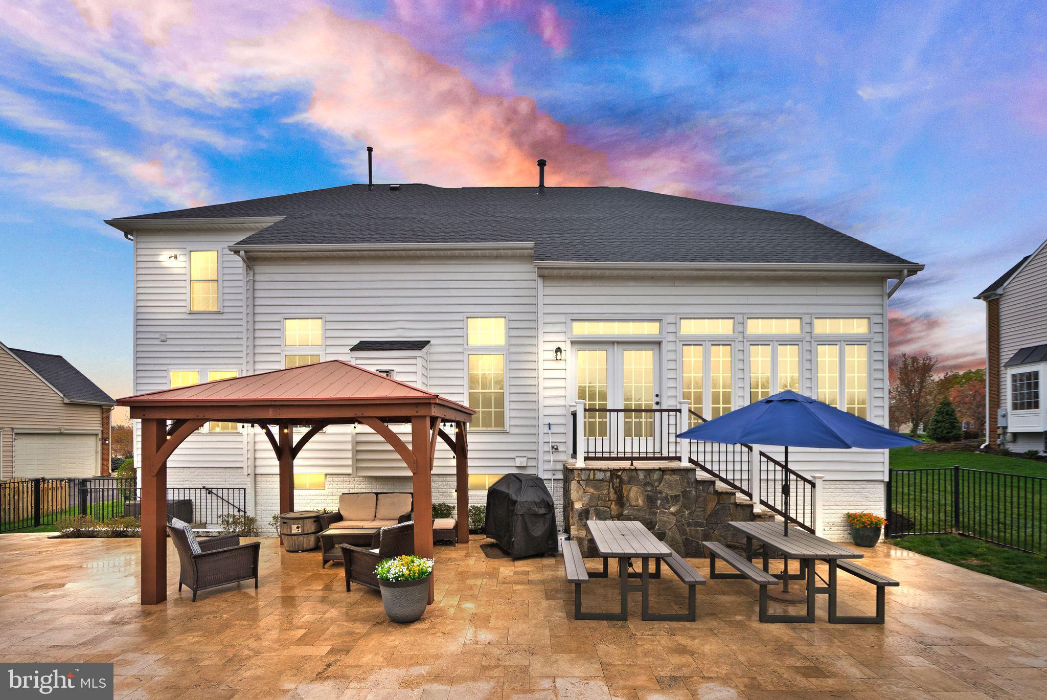 CEDAR HUNT - Residential