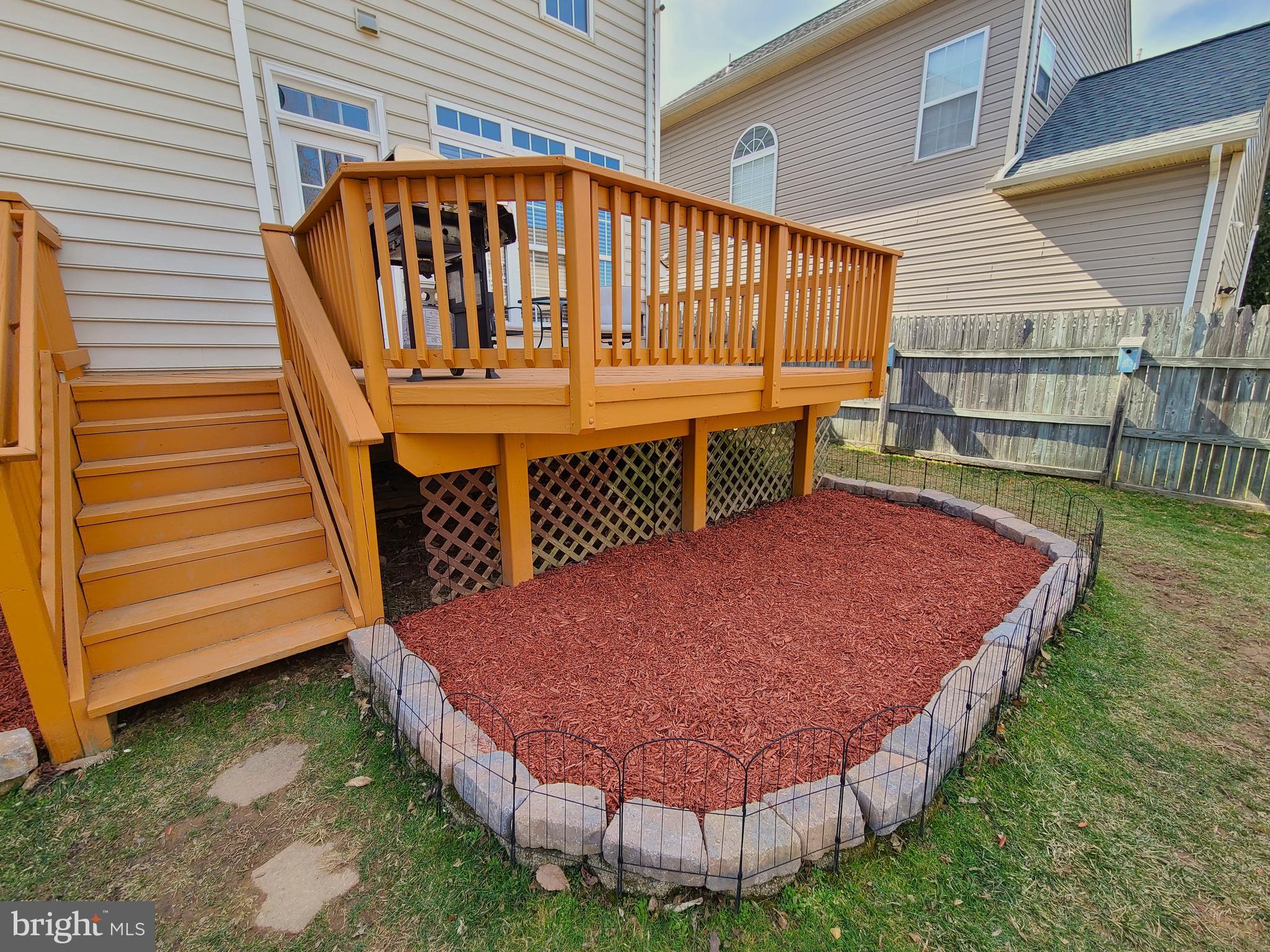 BLOOMS CROSSING SEC B PH - Residential