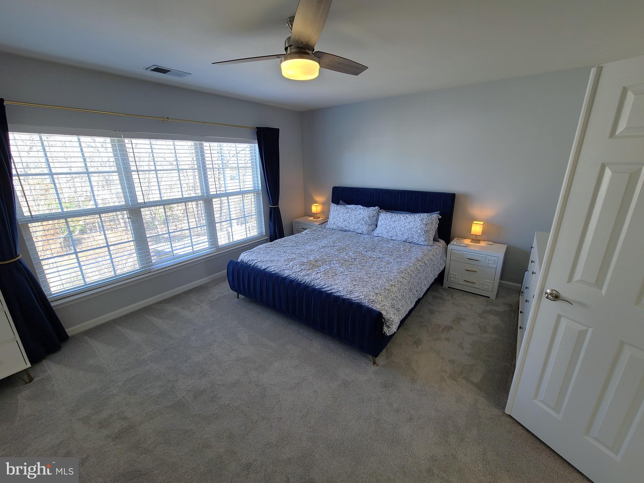 BLOOMS CROSSING SEC B PH - Residential