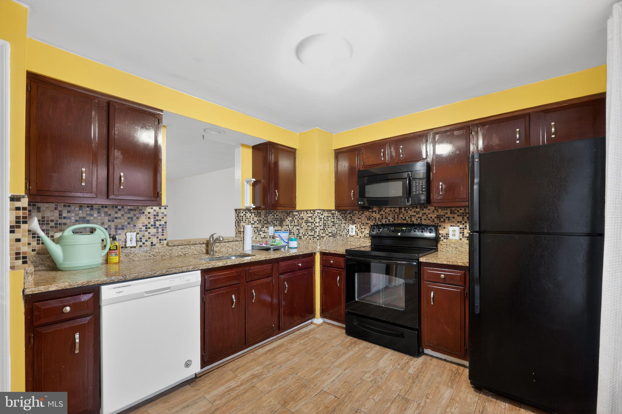 WHEATON OUT RES. (1) - Residential