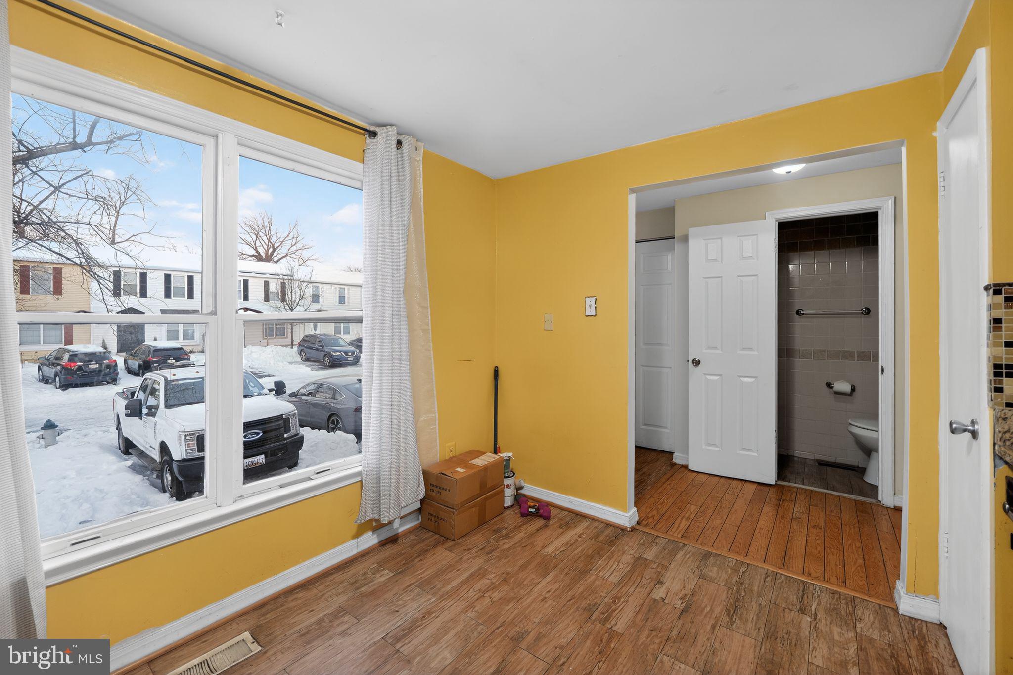 WHEATON OUT RES. (1) - Residential