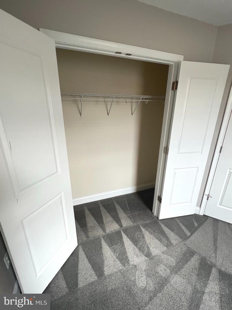 TANYARD COVE NORTH - Residential Lease