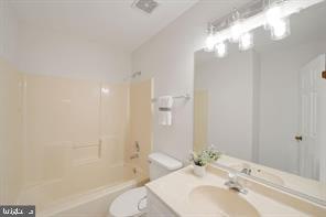 BRINKLEY TOWNS - Residential Lease