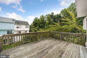 BRINKLEY TOWNS - Residential Lease