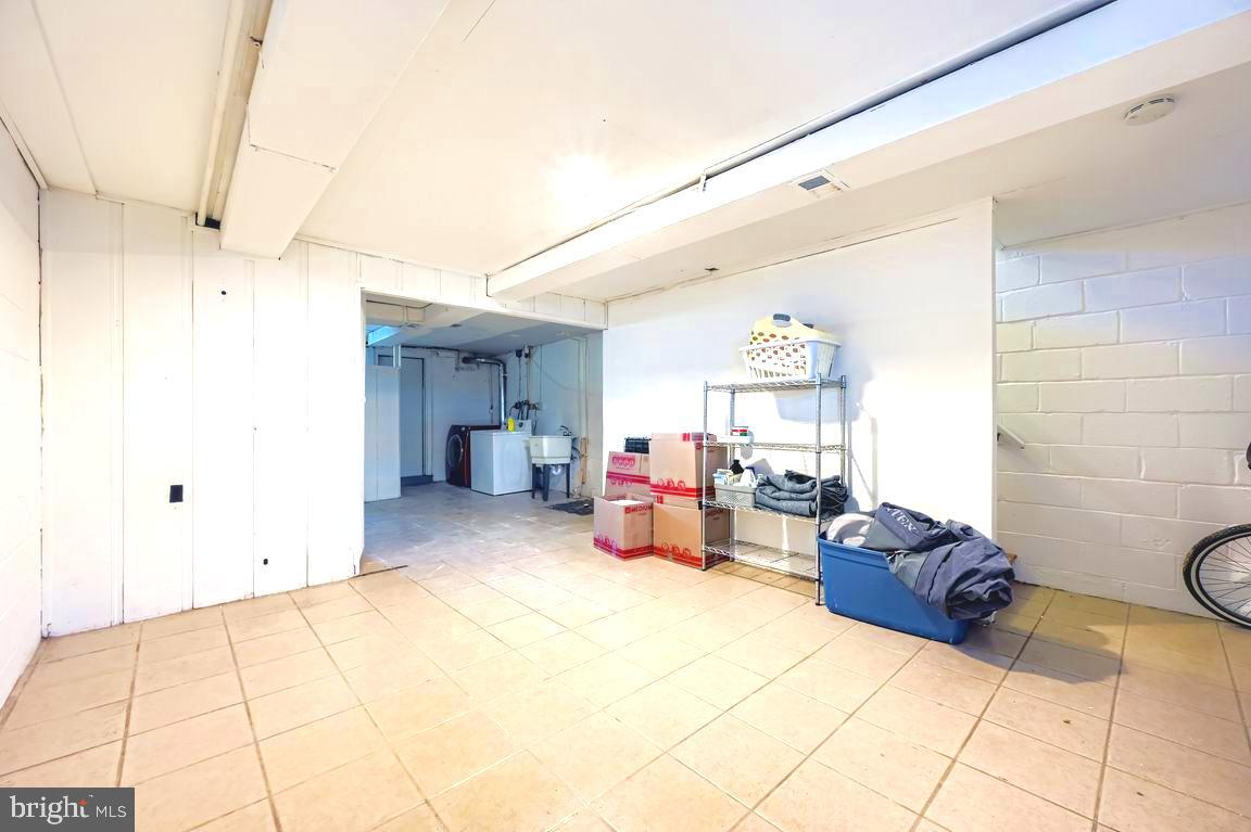 GRACELAND PARK - Residential