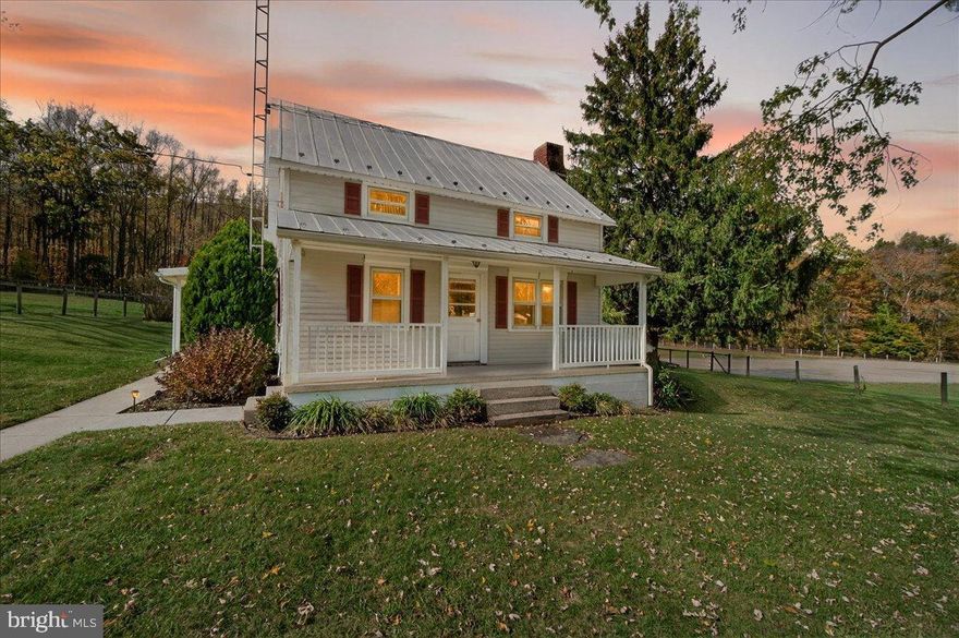 3-Bedroom Farmhouse on 6.7 Acres with Bank Barn, Fenced Pasture and Outdoor Riding Ring.

Escape to the countryside with this 3-bedroom, 2-bath farmhouse nestled on 6.7 beautiful acres in sought after Myersville. This property blends comfort, functionality, and rural charm—perfect for those seeking space, privacy, or room for livestock and hobbies.
The home features a classic farmhouse, front porch, 3 bedrooms, 2 full bathrooms, main level office space and no covenants. The home is ready for updates to make it yours and is being sold “as is”. Outside, you’ll find a 50’x30’ bank barn with electric and water, ideal for animals, storage, or workshop space. Approximately 5 acres are fully fenced and currently used as pasture, offering ample room for horses or other livestock. The remaining acreage is wooded, providing shade, privacy, and the opportunity to enjoy nature right at your doorstep. Equestrians will also appreciate the 20’x40’ outdoor riding ring, perfect for training or casual riding.
Located in a peaceful rural setting, yet within easy reach of town amenities, this property offers the best of both worlds—country tranquility and modern convenience. Whether you’re looking to start a small farm, keep horses, or simply enjoy wide-open space this property awaits you.