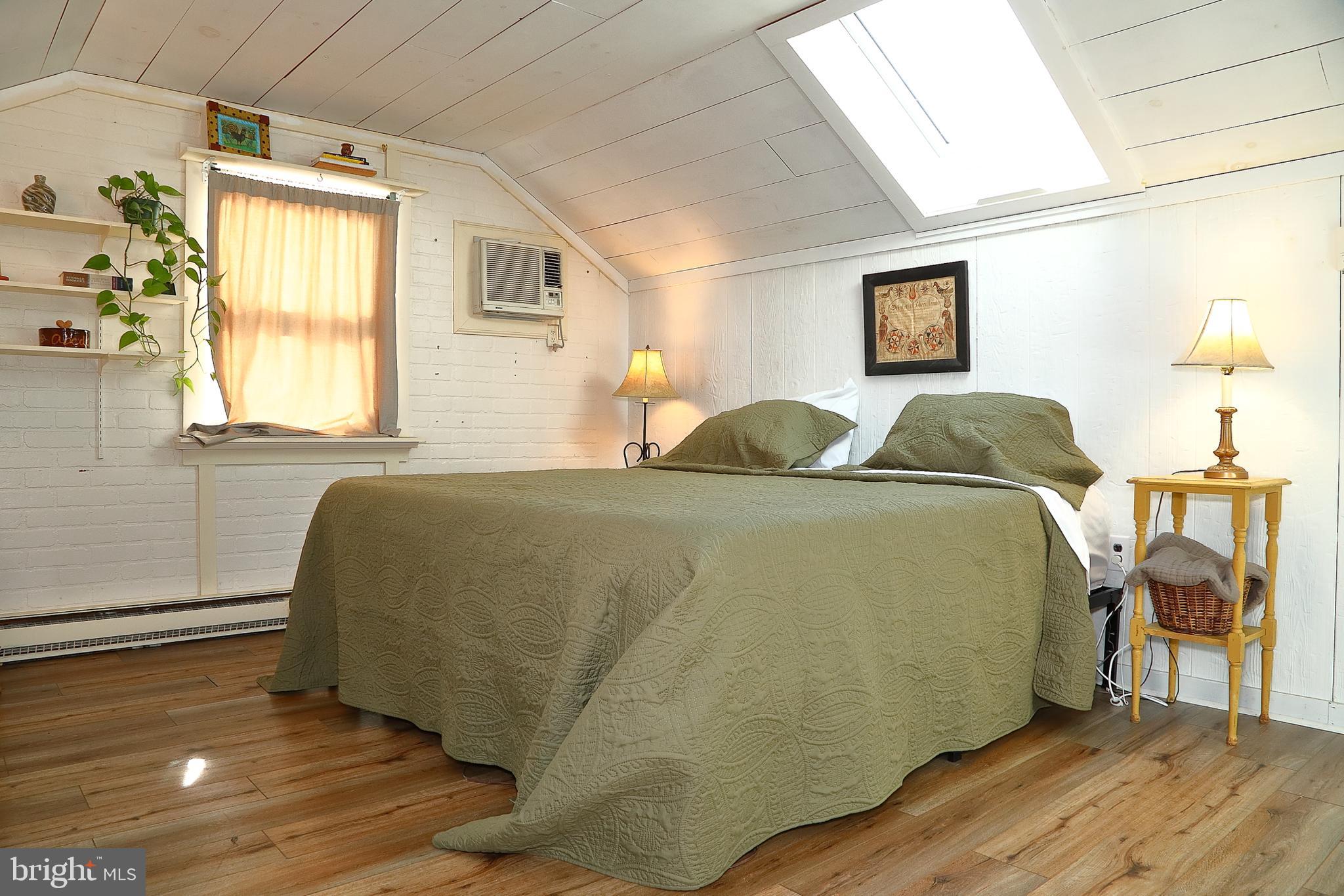 AKRON BOROUGH - Residential