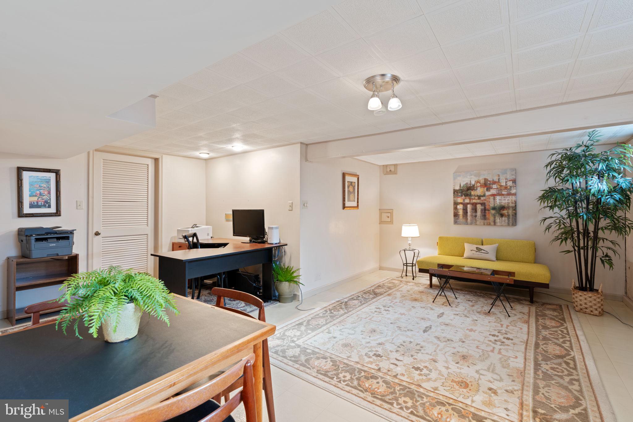 LINTON HILL FARM - Residential