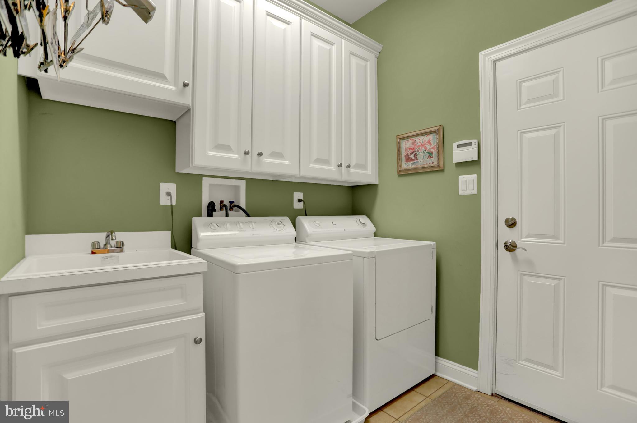 ROCKLAND RIDGE - Residential