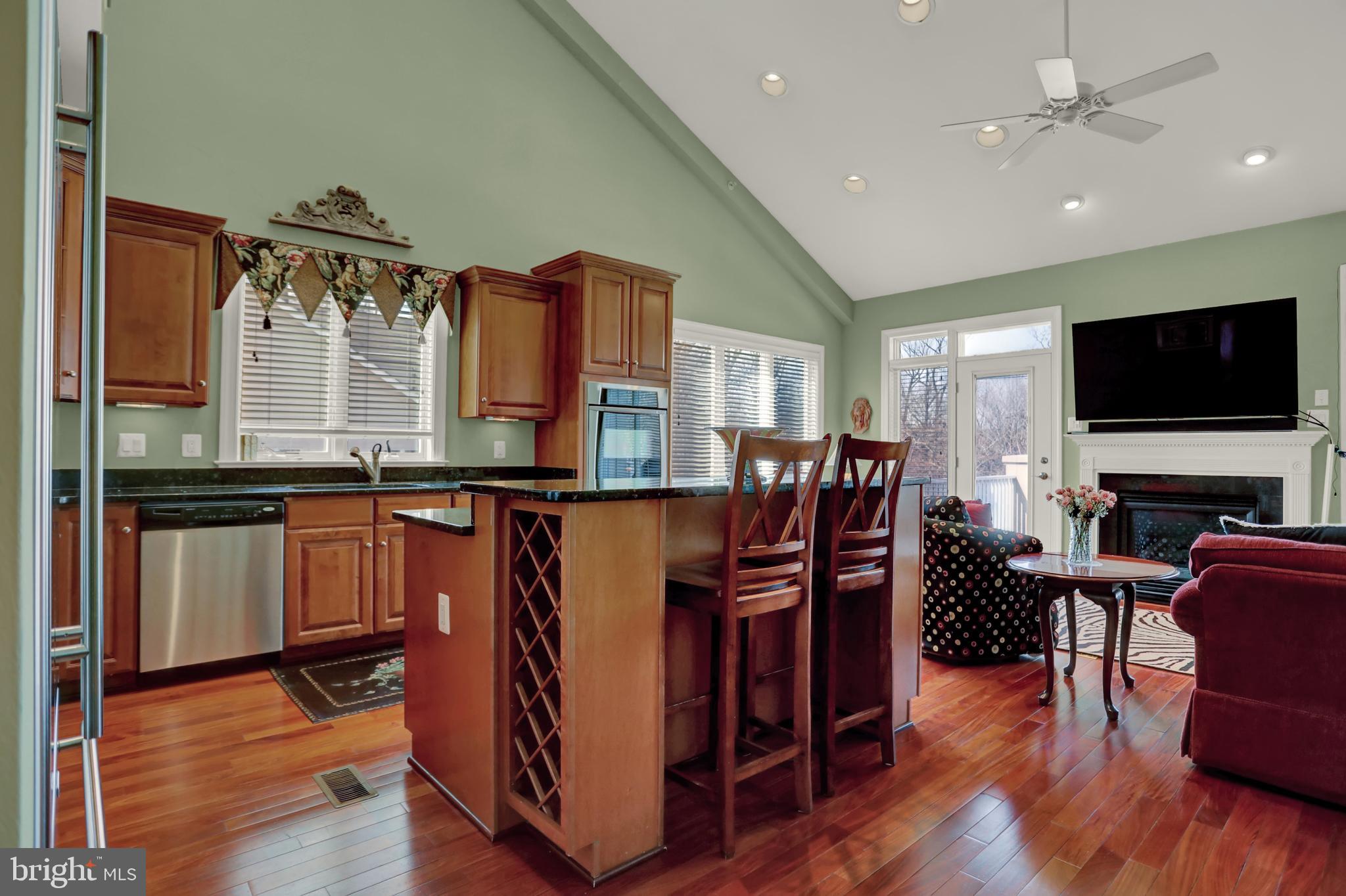 ROCKLAND RIDGE - Residential