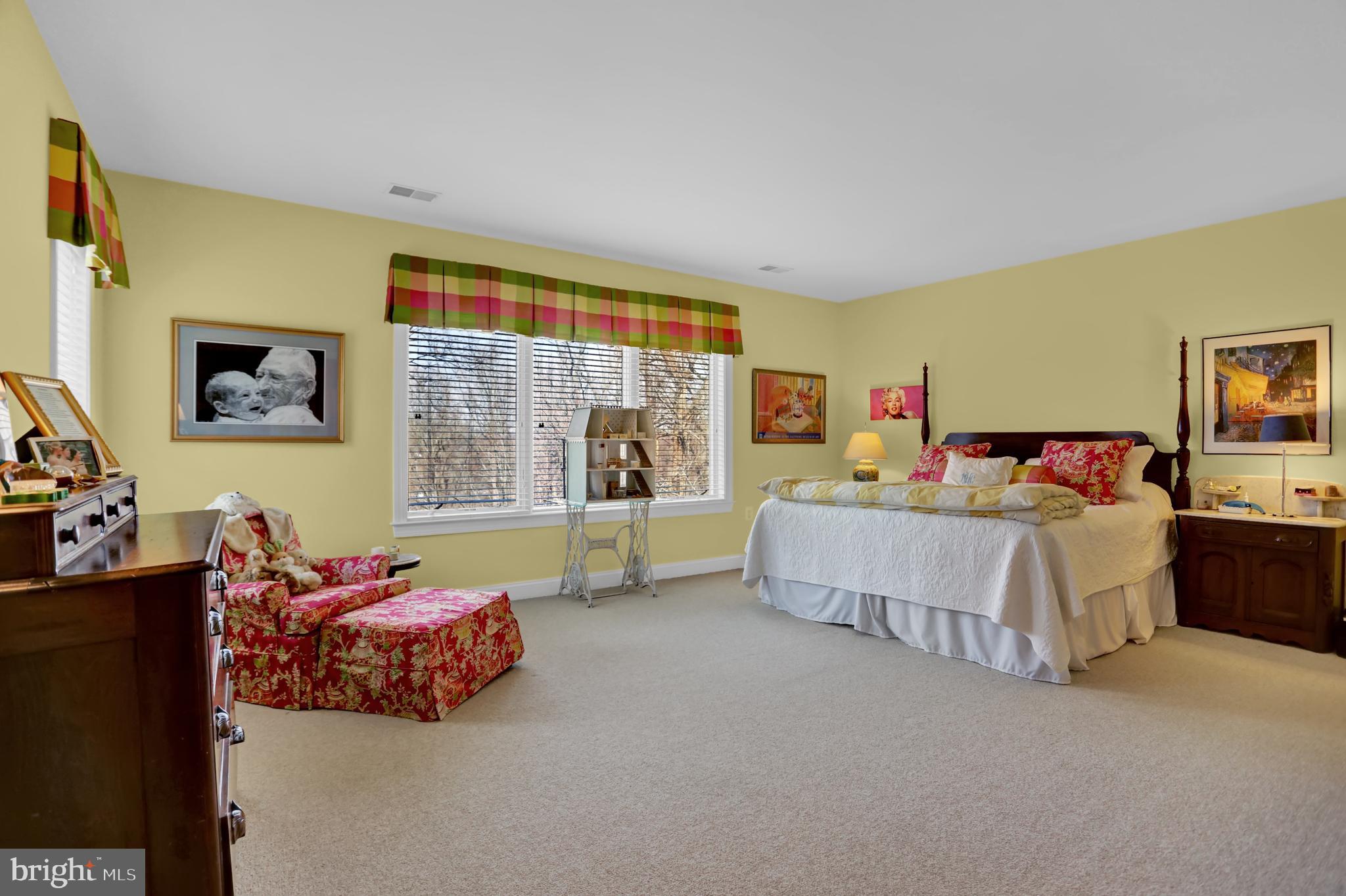 ROCKLAND RIDGE - Residential