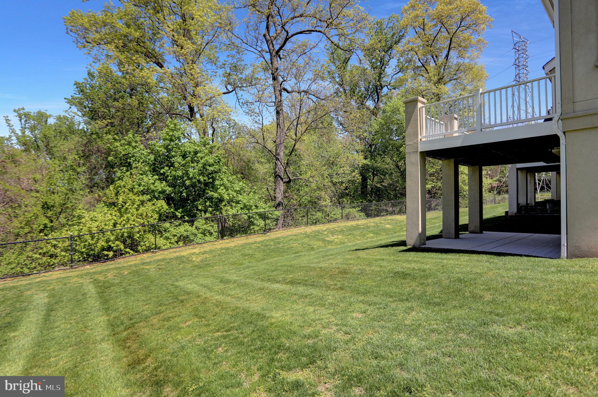 ROCKLAND RIDGE - Residential