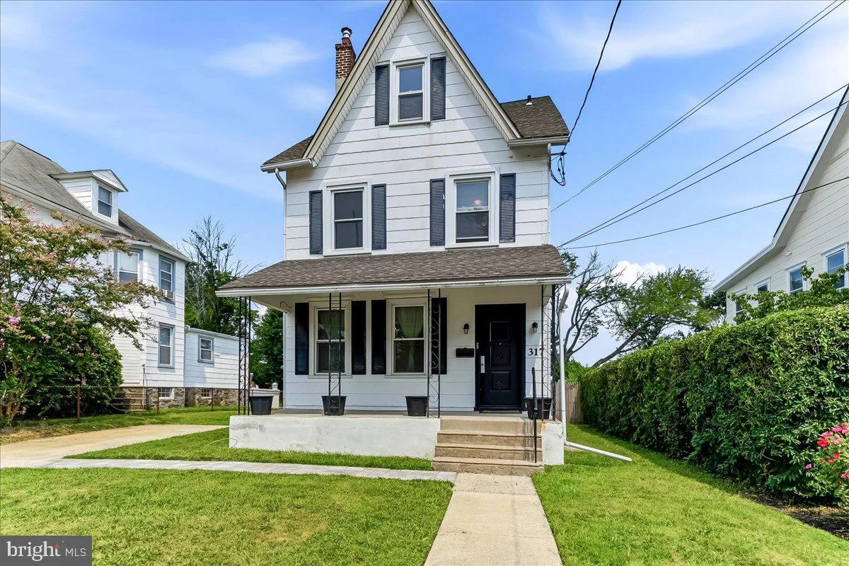 317 Davis Avenue
