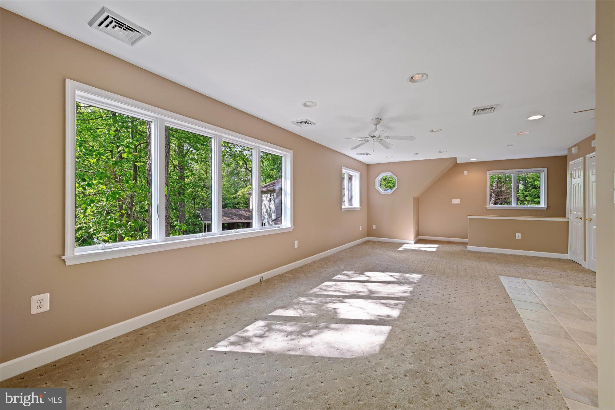 PARKTON - Residential