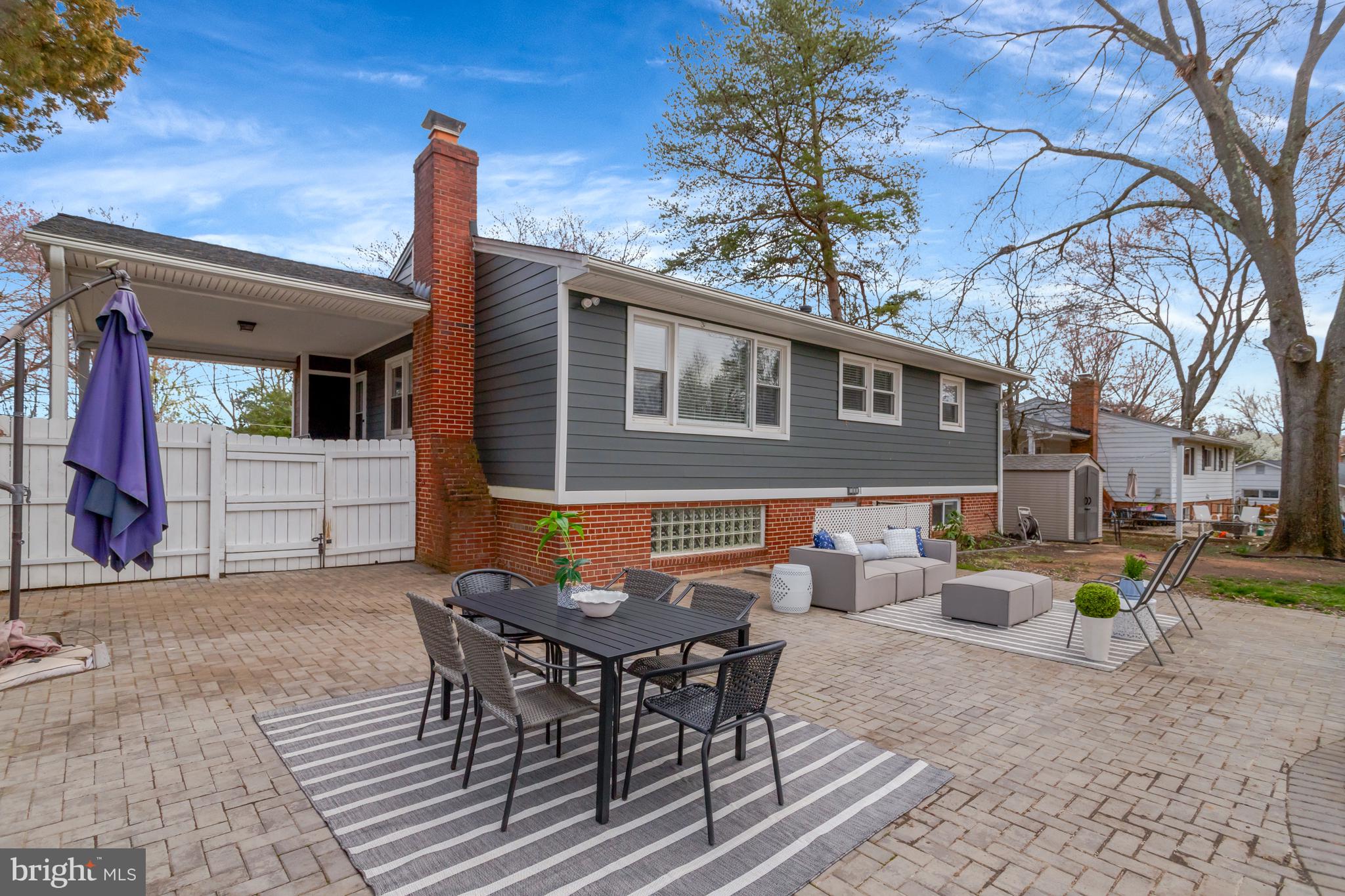 RIVERSIDE ESTATES - Residential