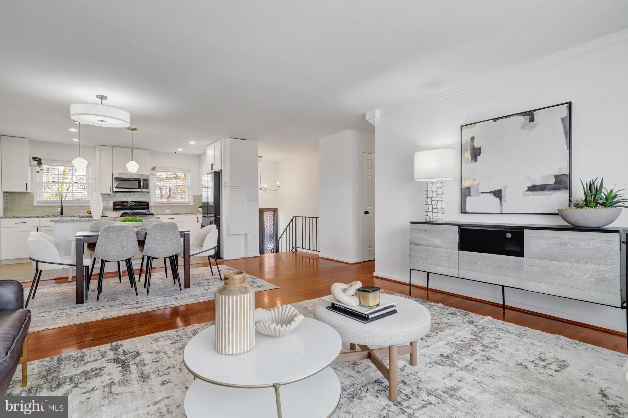 RIVERSIDE ESTATES - Residential