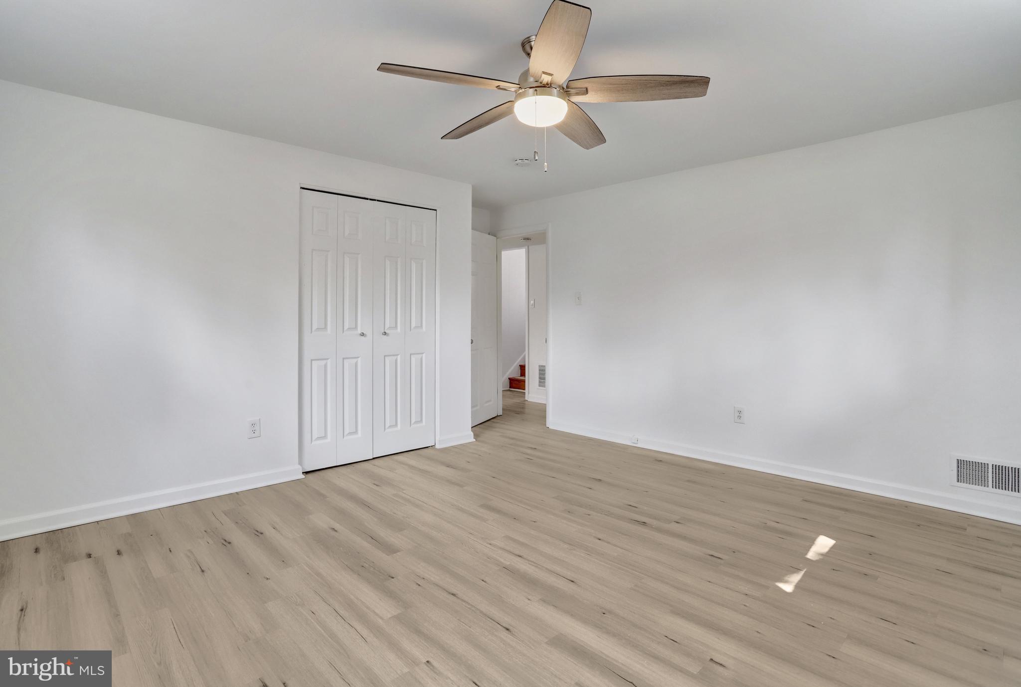 RIVERSIDE ESTATES - Residential