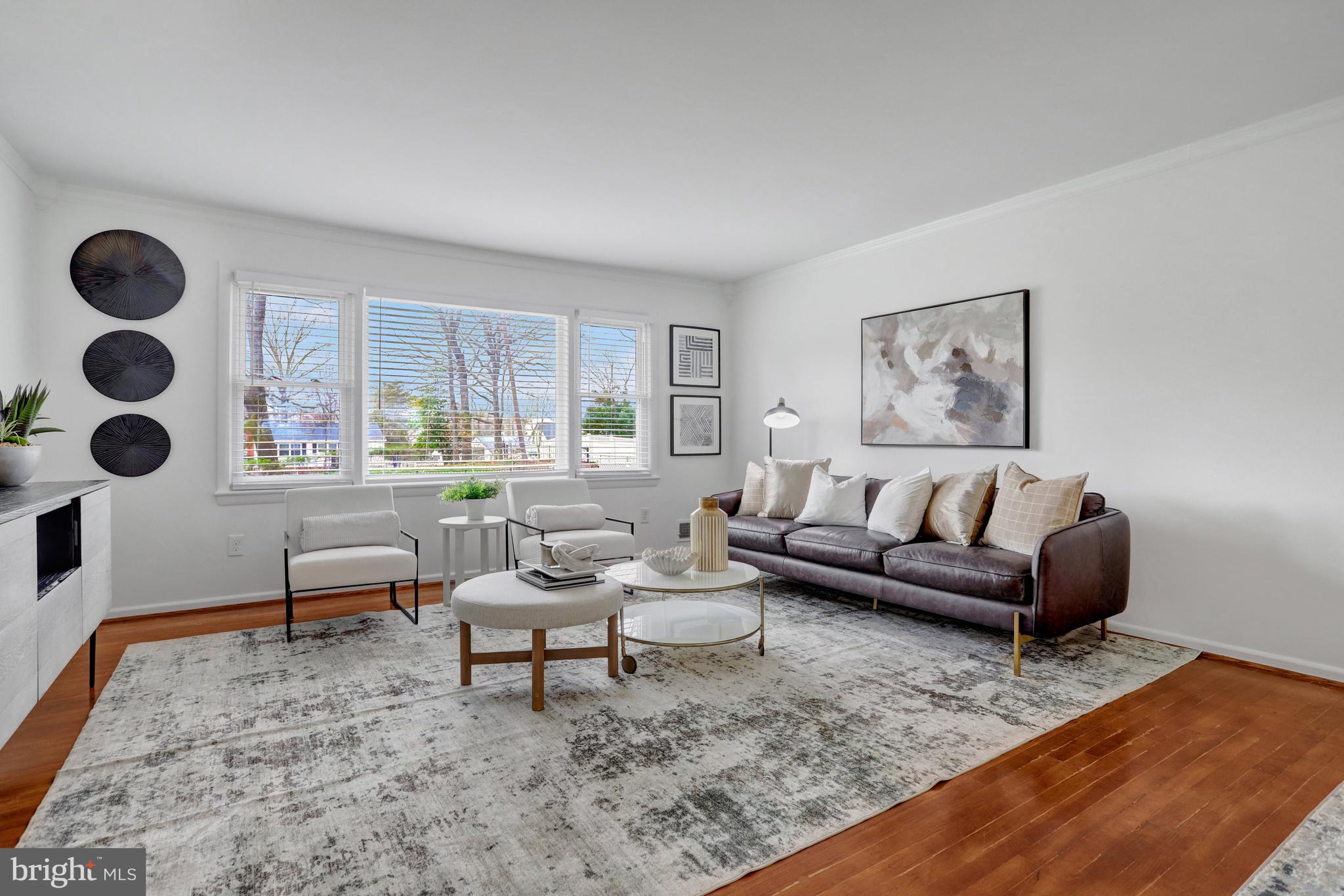 RIVERSIDE ESTATES - Residential