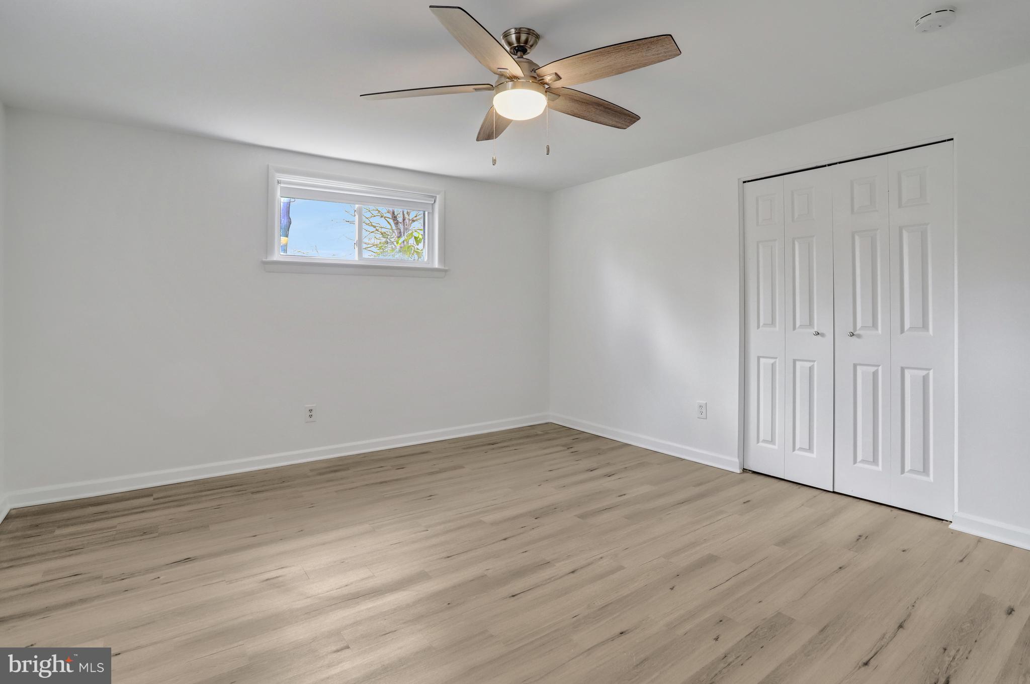 RIVERSIDE ESTATES - Residential