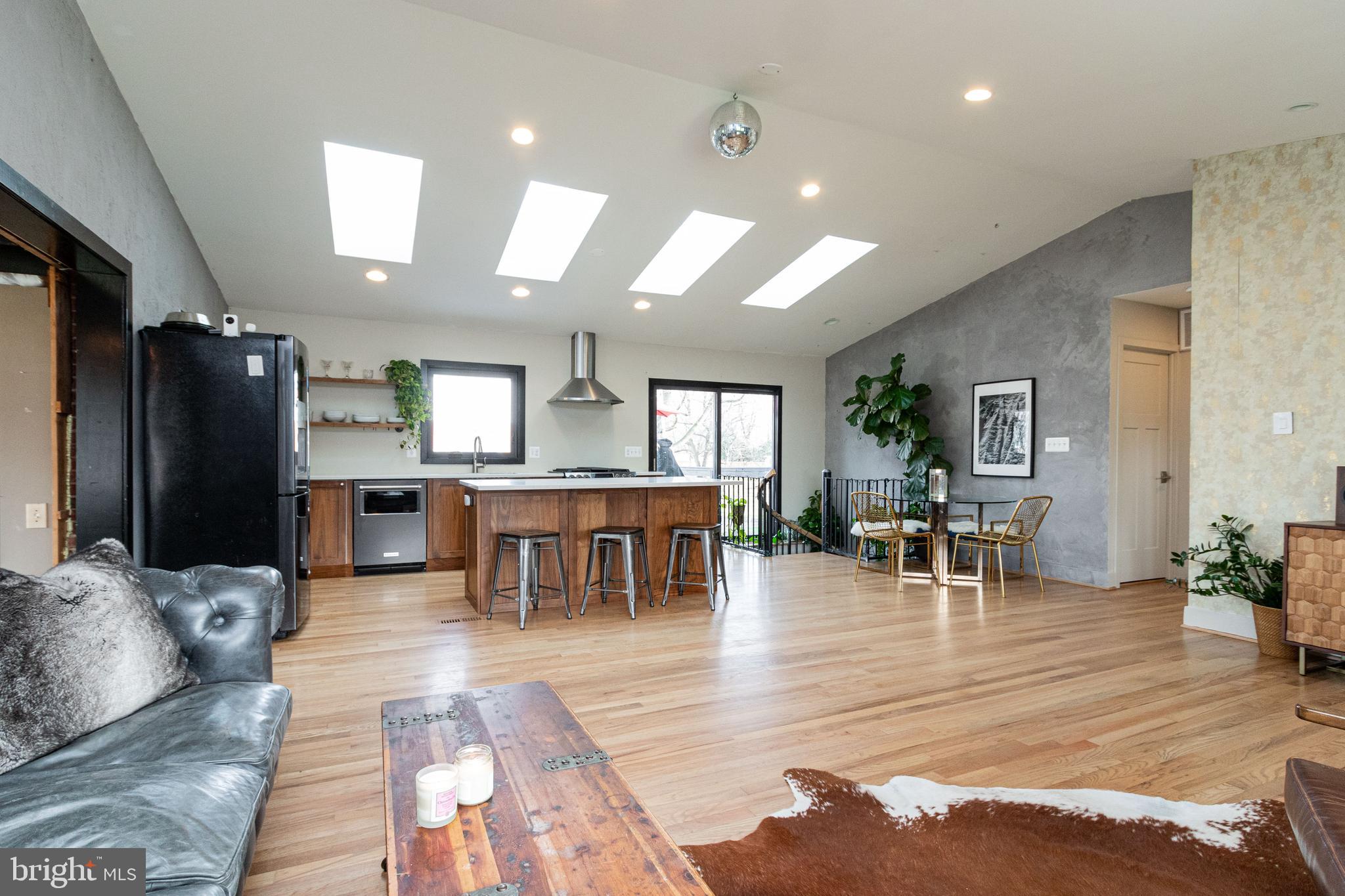 VIRGINIA HILLS - Residential Lease