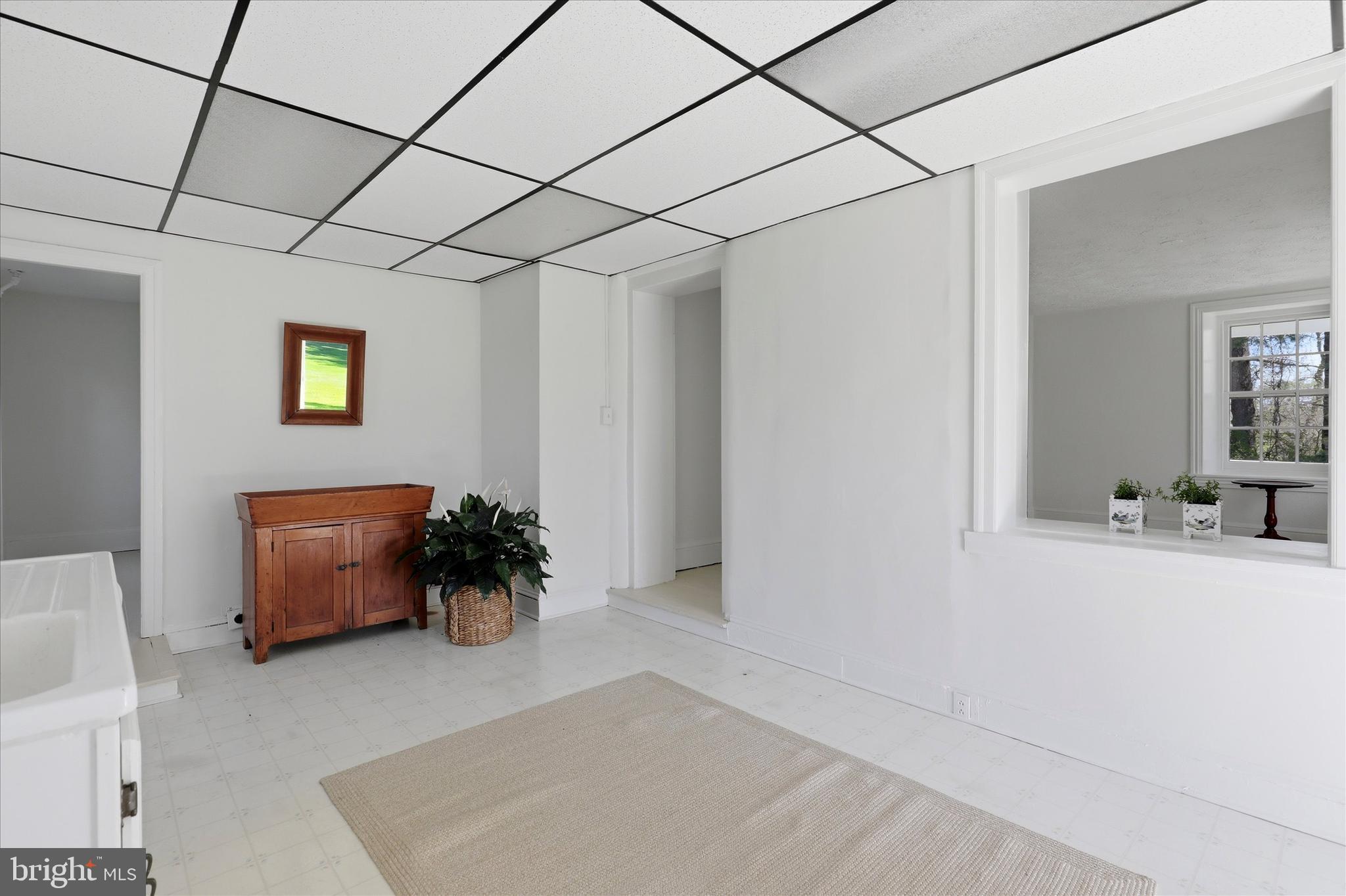 COUNTRY CLUB ESTS - Residential