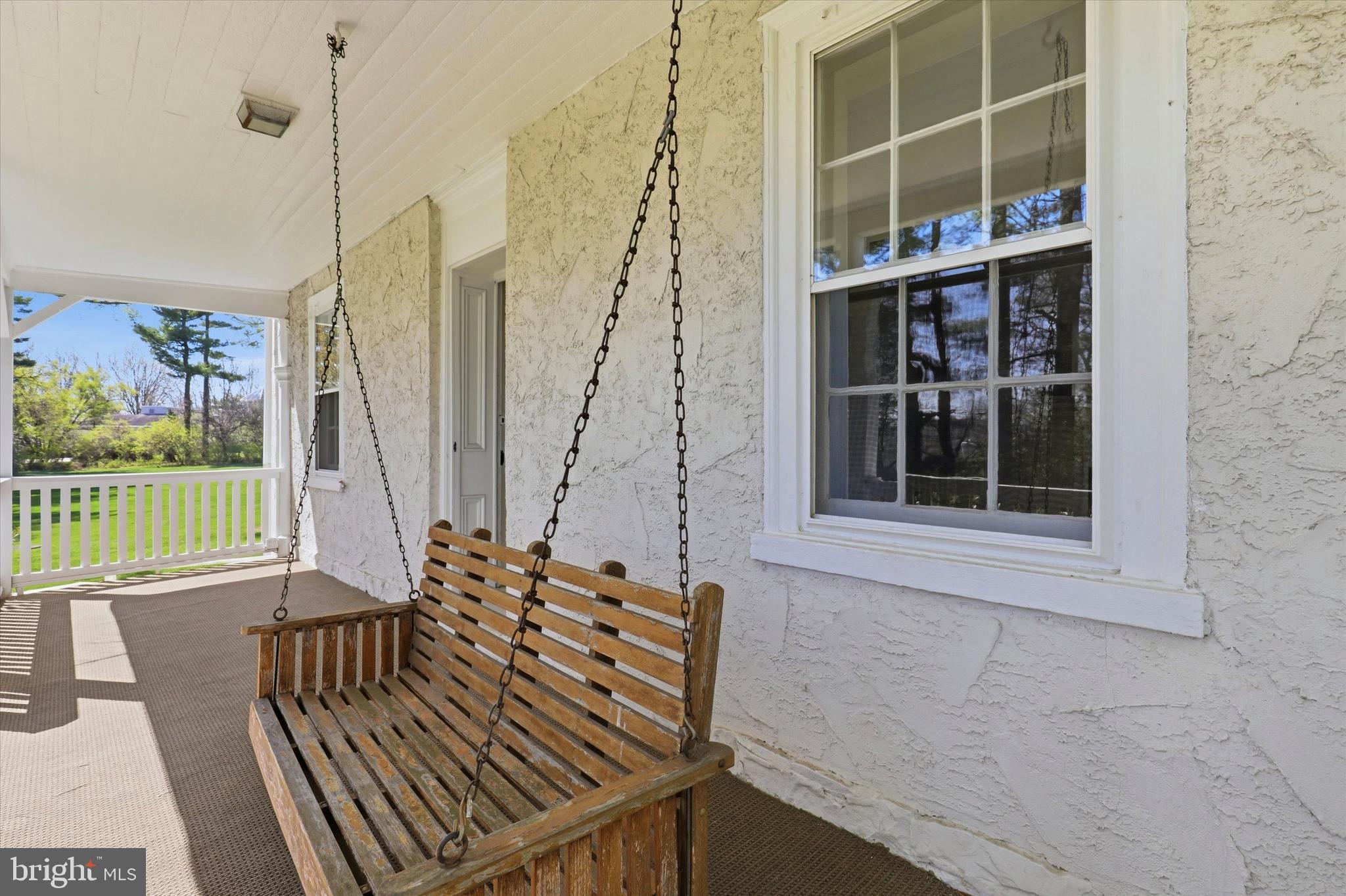 COUNTRY CLUB ESTS - Residential