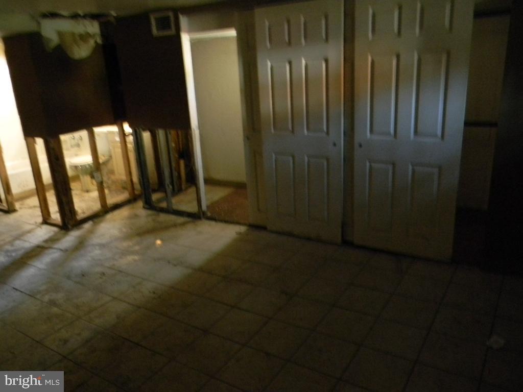 FRANKFORD - Residential