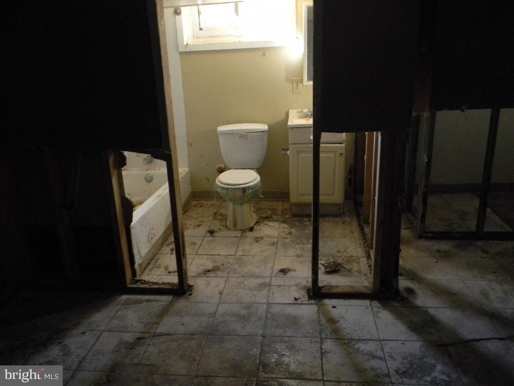 FRANKFORD - Residential