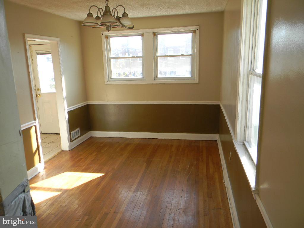 FRANKFORD - Residential